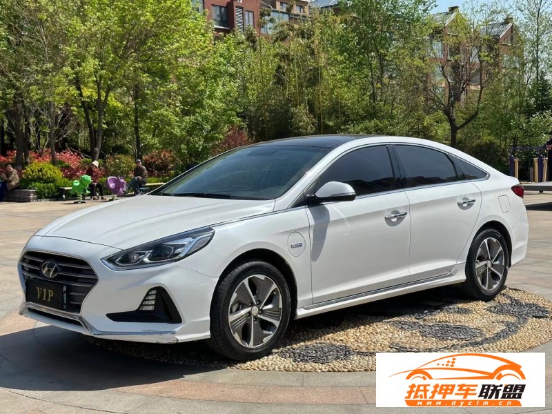  21年現(xiàn)代索納塔轎車 
