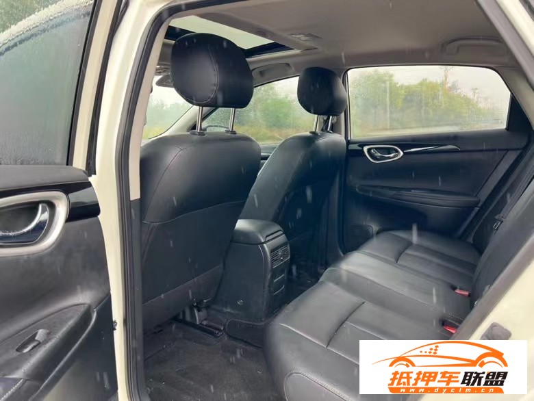  21年日產(chǎn)軒逸轎車 