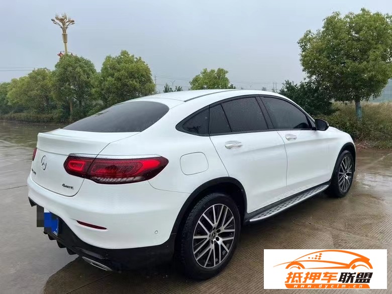  21年奔馳GLC轎車 