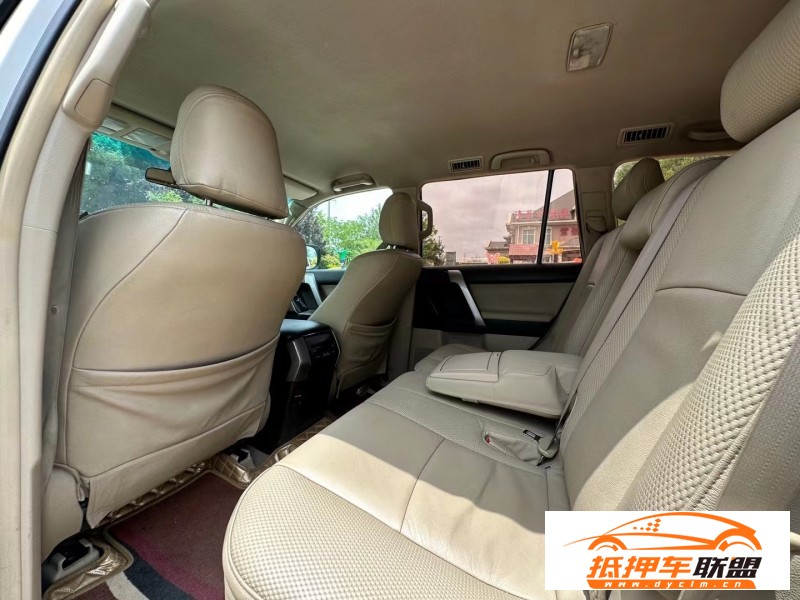  13年豐田普拉多SUV 