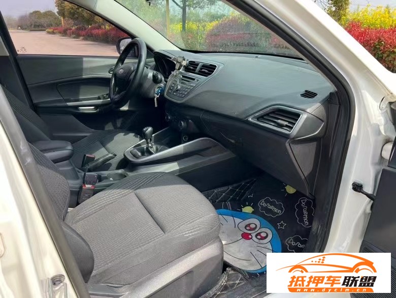 19年福特福睿斯轎車 