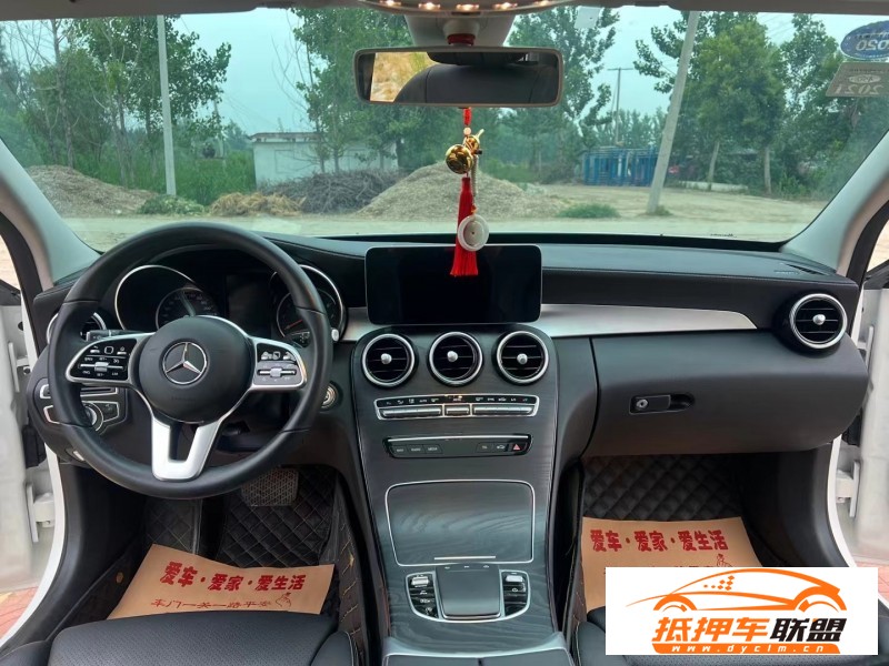  19年奔馳C級轎車 