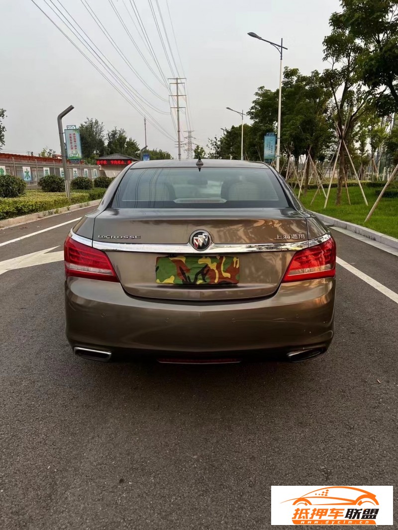  16年別克君越轎車 