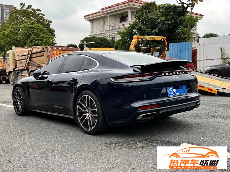  22年保時捷帕納梅拉轎車 