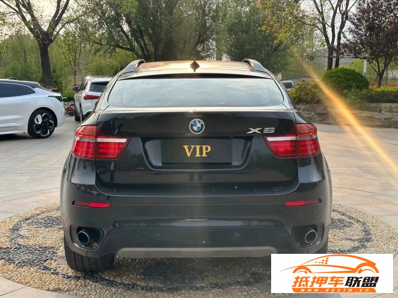  13年寶馬X6轎車 