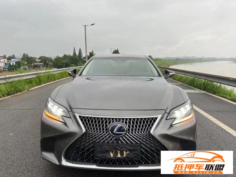  19年雷克薩斯LS轎車 
