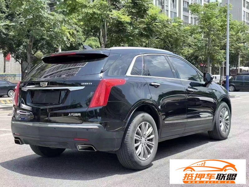  17年凱迪拉克XT5轎車 