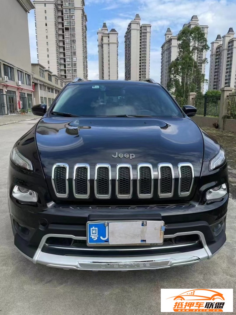  17年Jeep自由光轎車 