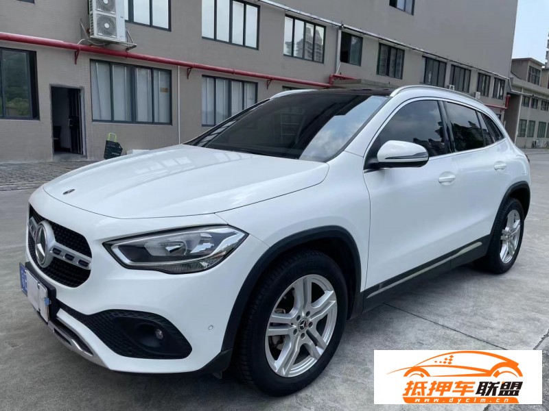  21年奔馳GLA轎車 