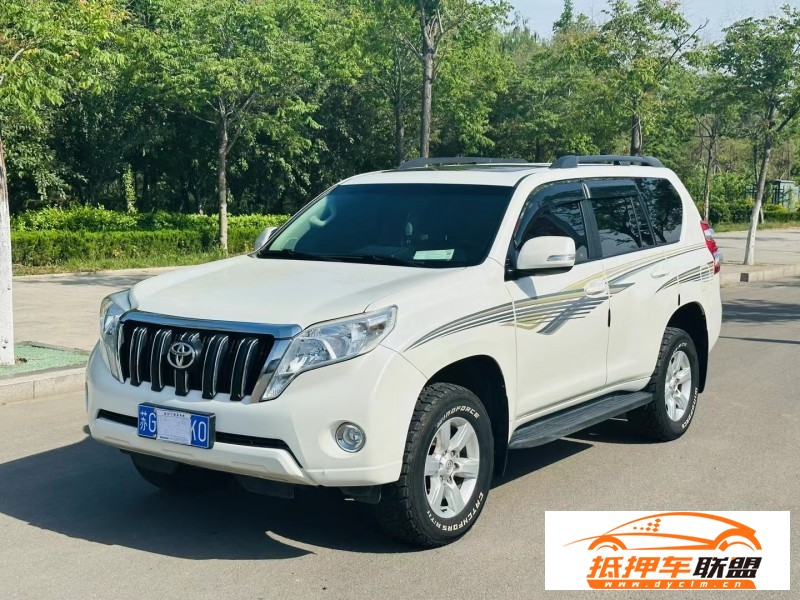  17年豐田普拉多轎車 
