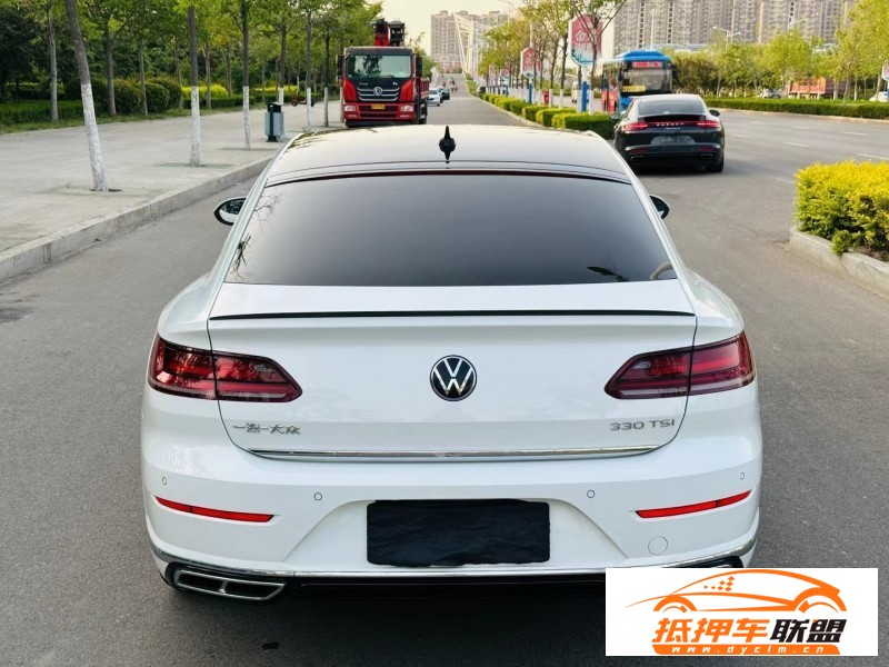  20年大眾CC轎車 