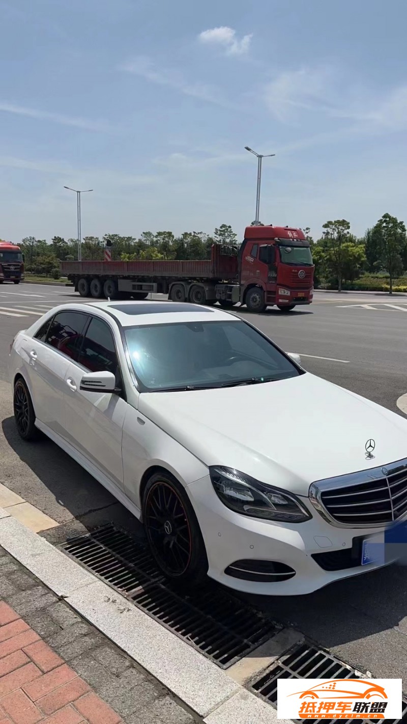  14年奔馳E轎車 