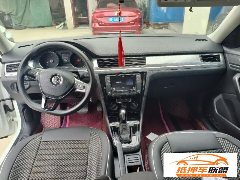  19年大眾寶來轎車 