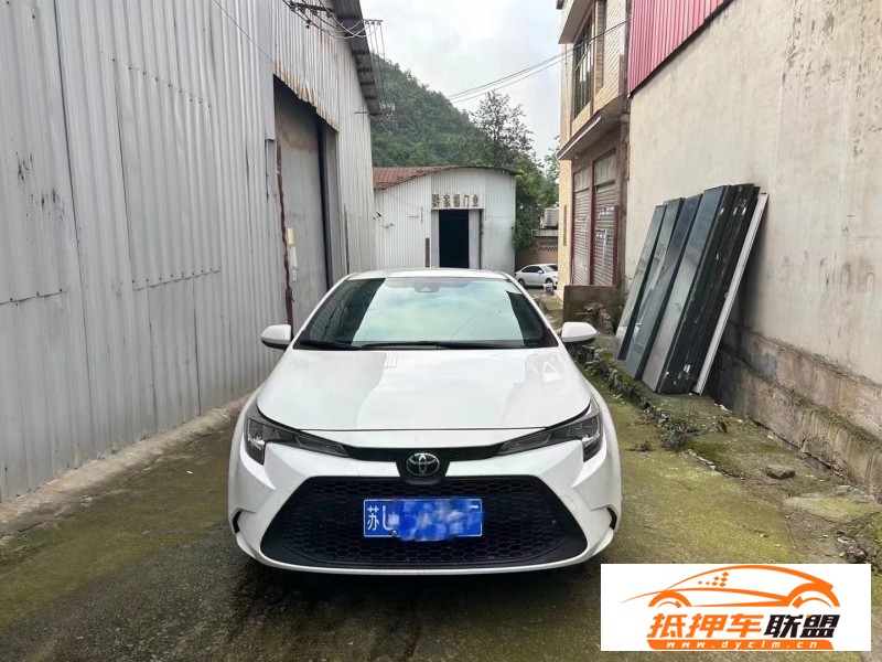  21年豐田雷凌轎車 