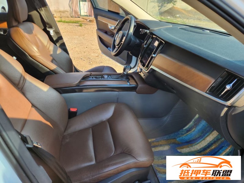  19年沃爾沃S90轎車 