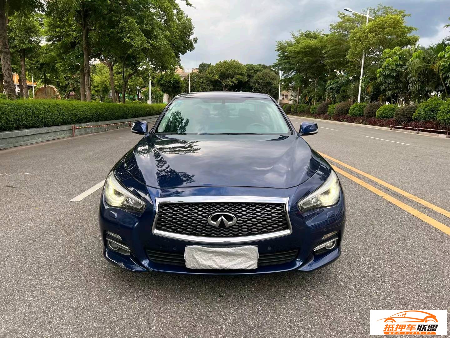 英菲尼迪Q50
