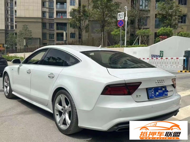  18年奧迪A7轎車 