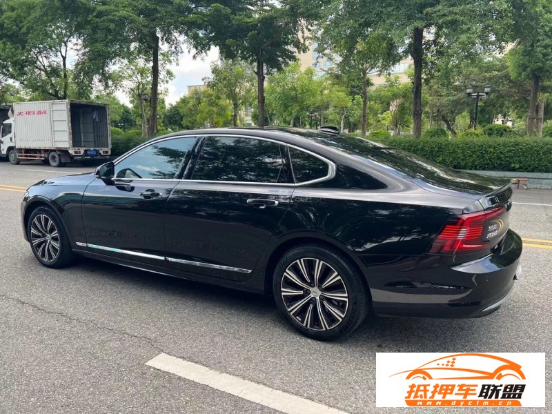  22年沃爾沃S90轎車 