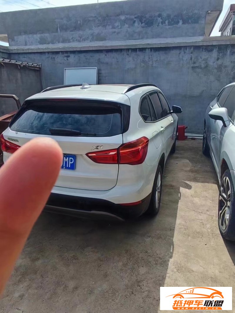  17年寶馬X1SUV 