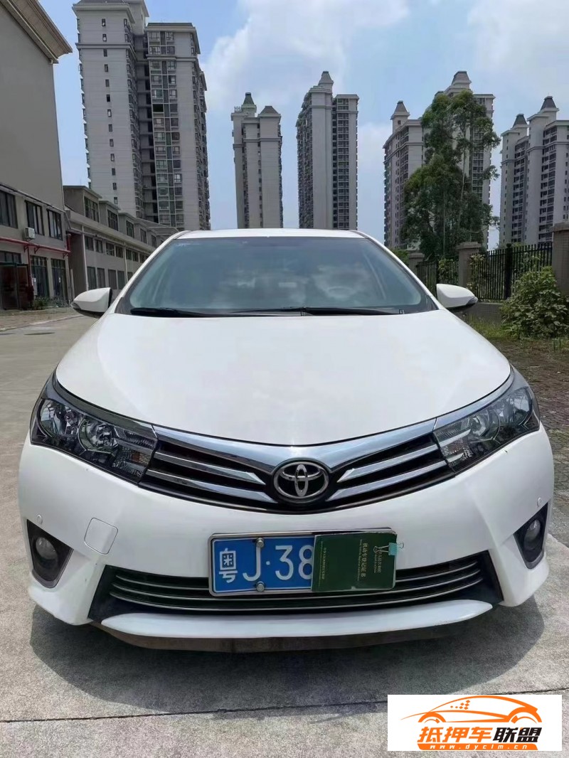  17年豐田卡羅拉轎車 