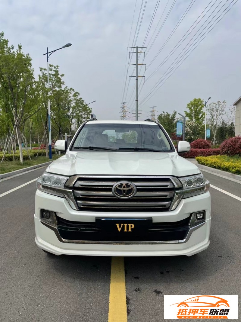  19年豐田蘭德酷路澤SUV 