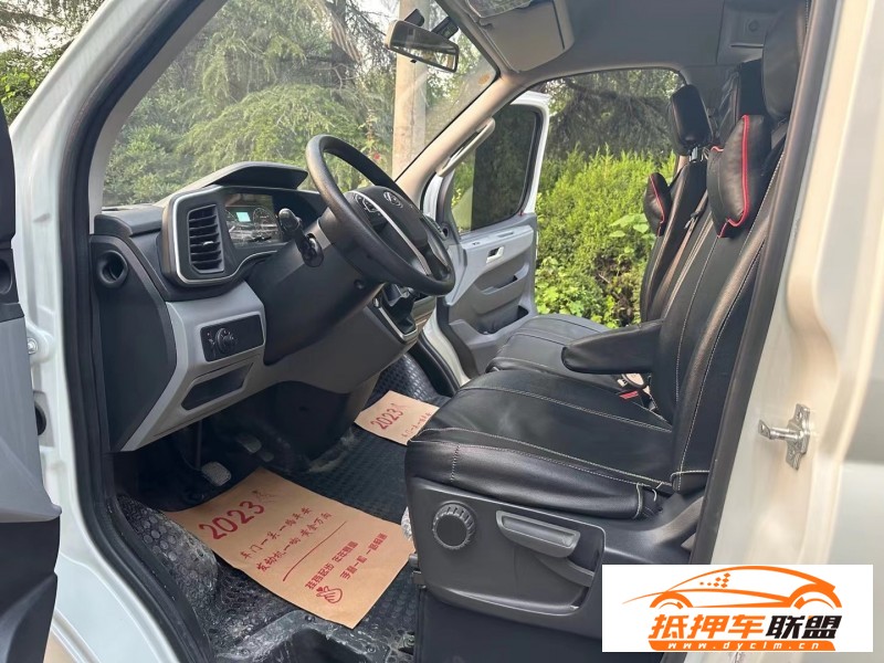  22年上汽大通V80微面 