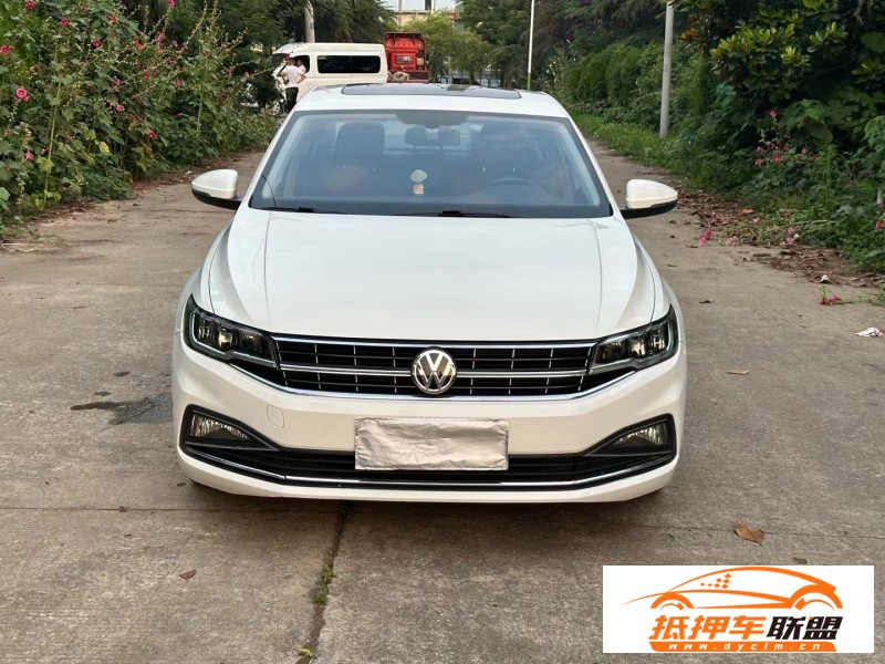  19年大眾寶來轎車 