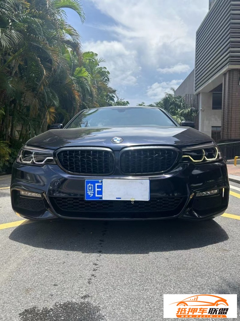  18年寶馬5系轎車 