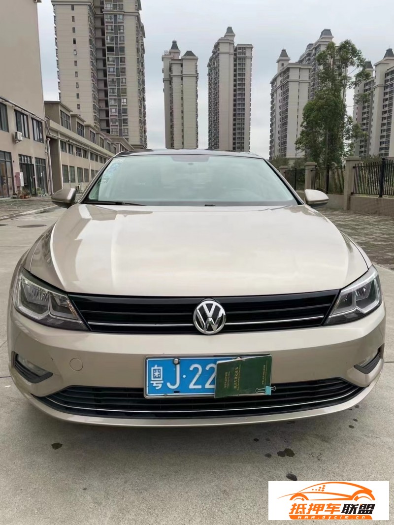  15年大眾凌渡轎車 