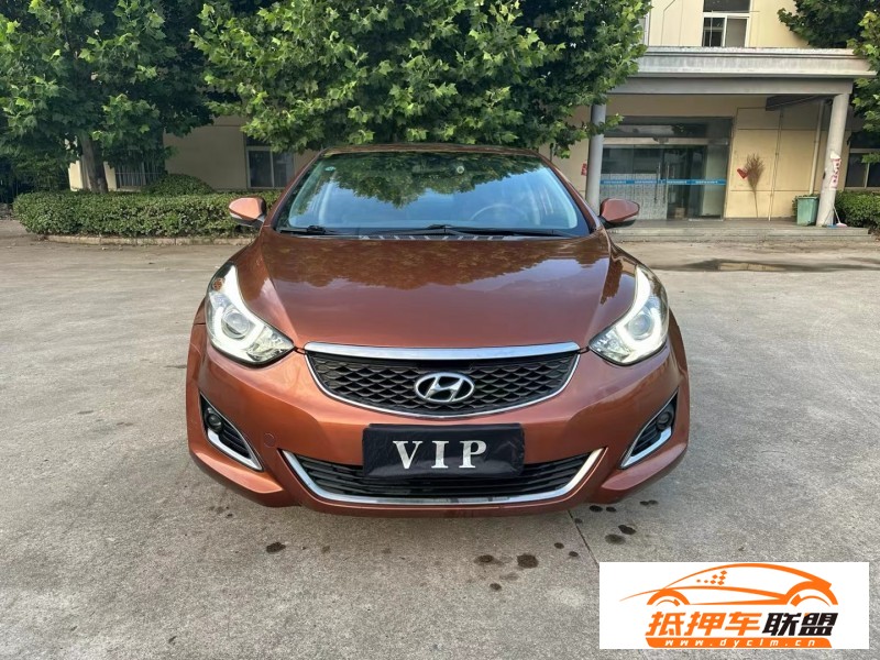  16年現(xiàn)代朗動轎車 