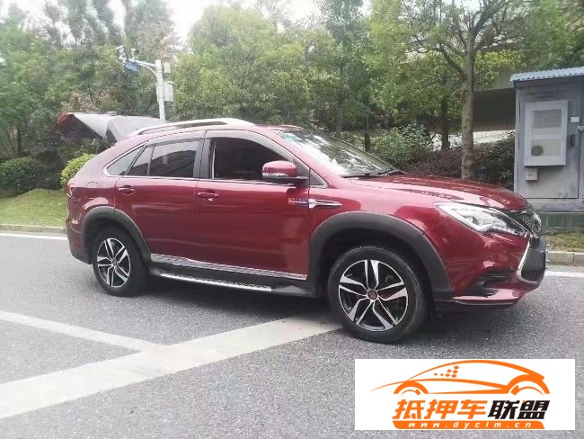  16年比亞迪唐轎車 