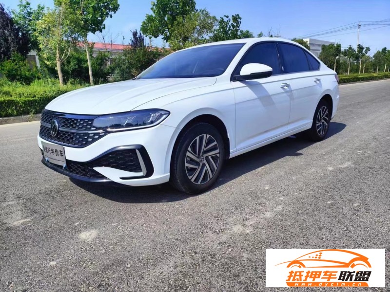  23年大眾朗逸轎車 