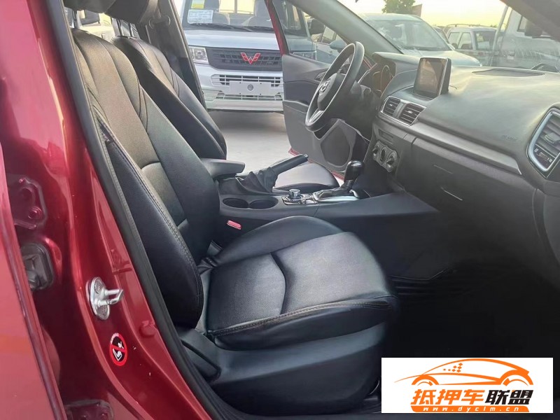  15年馬自達昂克賽拉轎車 