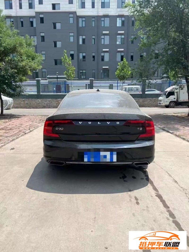  17年沃爾沃S90轎車 
