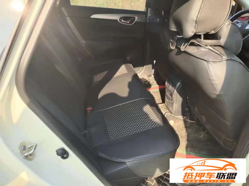  22年日產(chǎn)軒逸轎車 