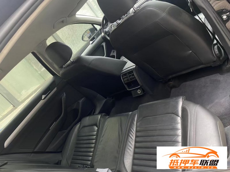  19年大眾邁騰轎車 
