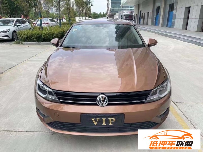  15年大眾凌渡轎車 