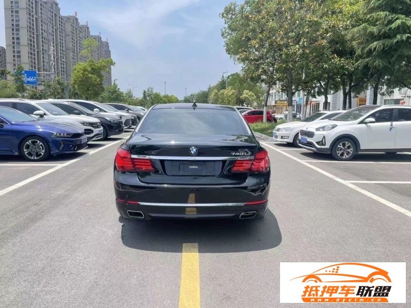  13年寶馬7系轎車 
