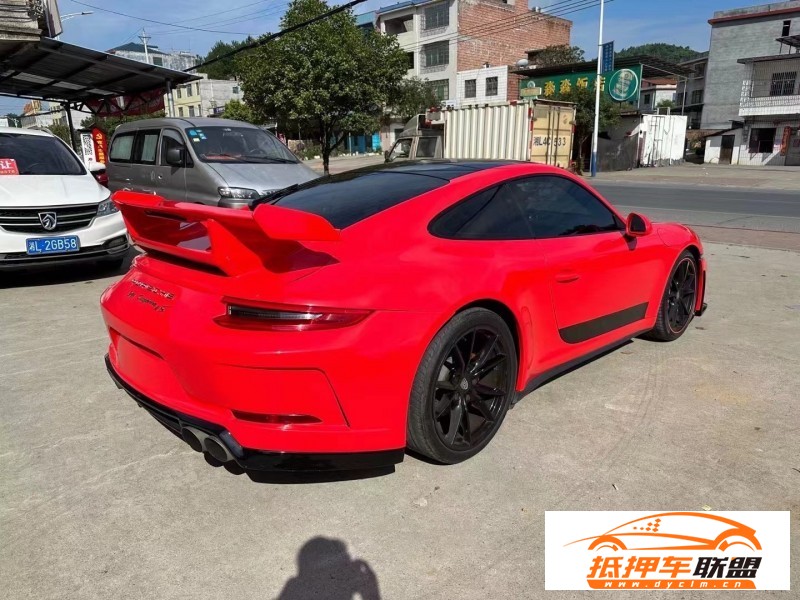  17年保時捷911轎車 