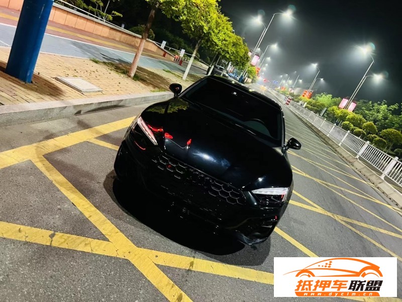  21年奧迪S5轎車 