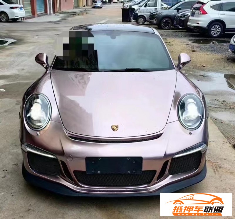  15年保時捷911轎車 