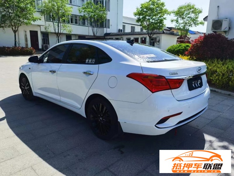 19年現(xiàn)代名圖轎車(chē) 