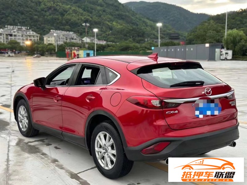  18年馬自達(dá)CX-4轎車 