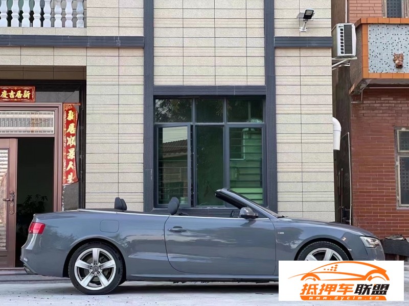  16年奧迪A5轎車 