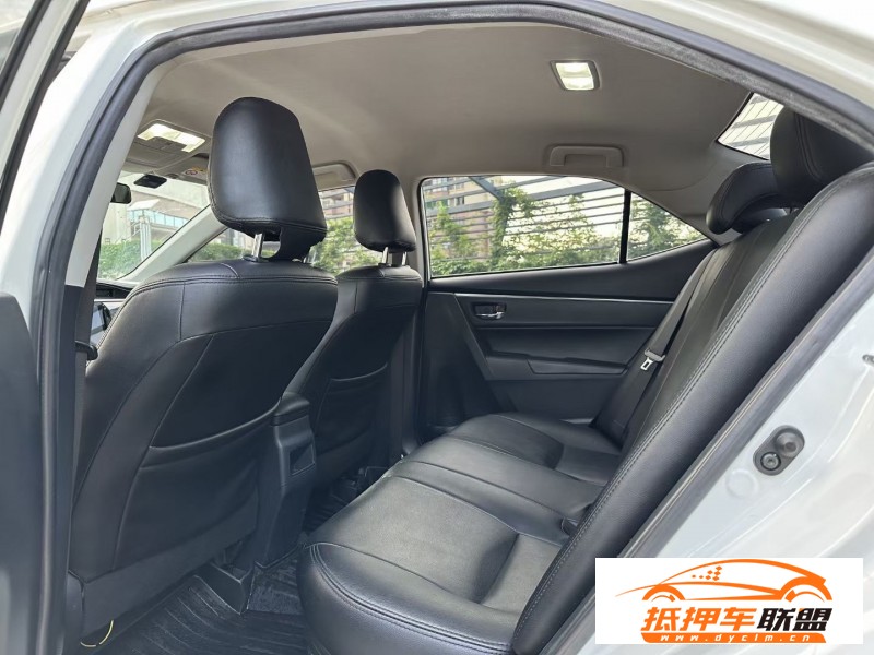  16年豐田卡羅拉轎車 