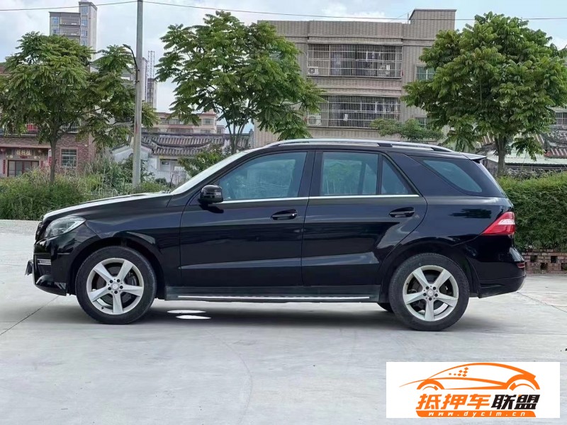  15年奔馳ML轎車 