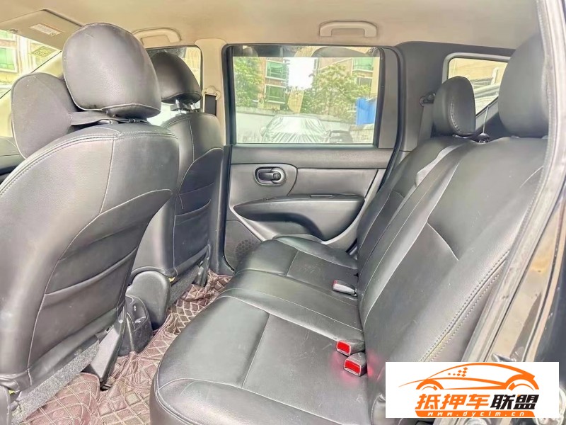  14年日產(chǎn)驪威轎車 