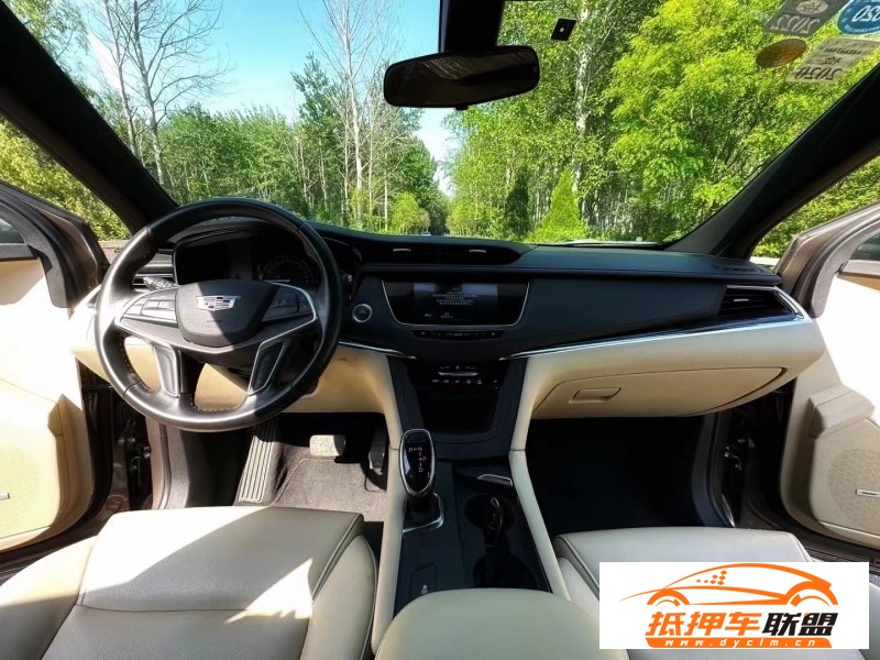  18年凱迪拉克XT5SUV 
