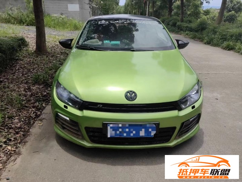  13年大眾尚酷轎車 