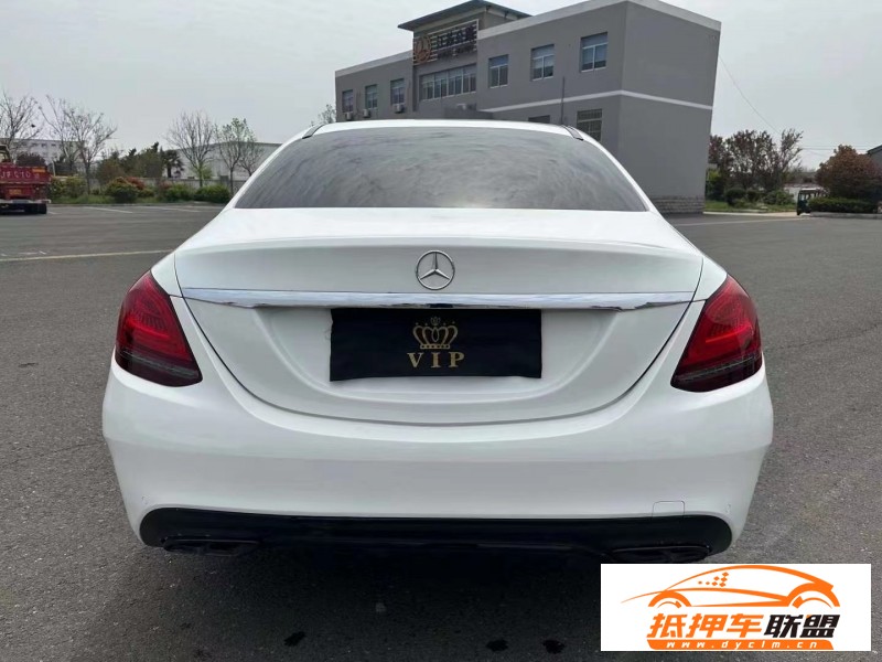  18年奔馳C轎車 